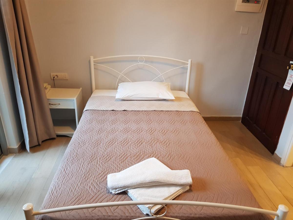 Hotell Archontiki Chania (Crete)