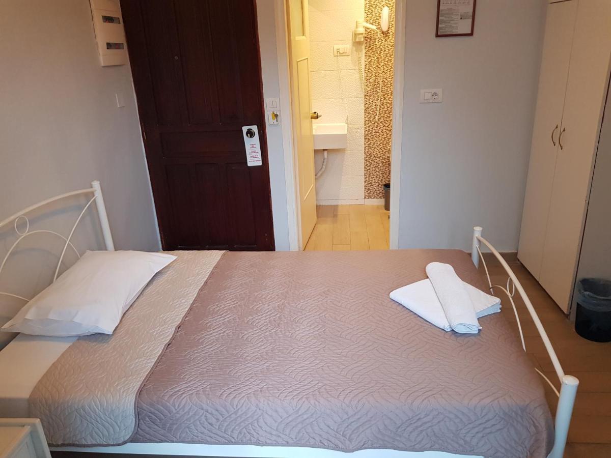 Hotell Archontiki Chania (Crete)