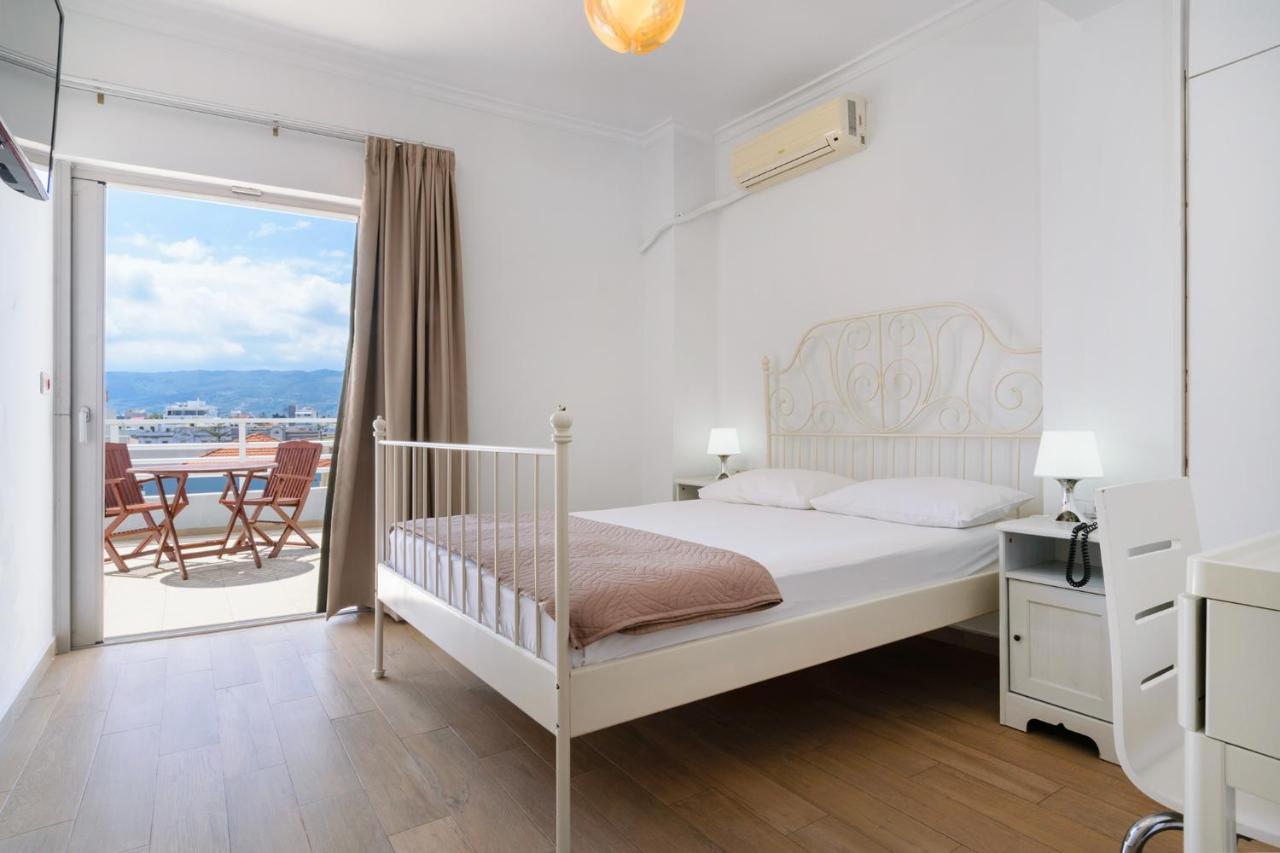 Archontiki Hotell 3*