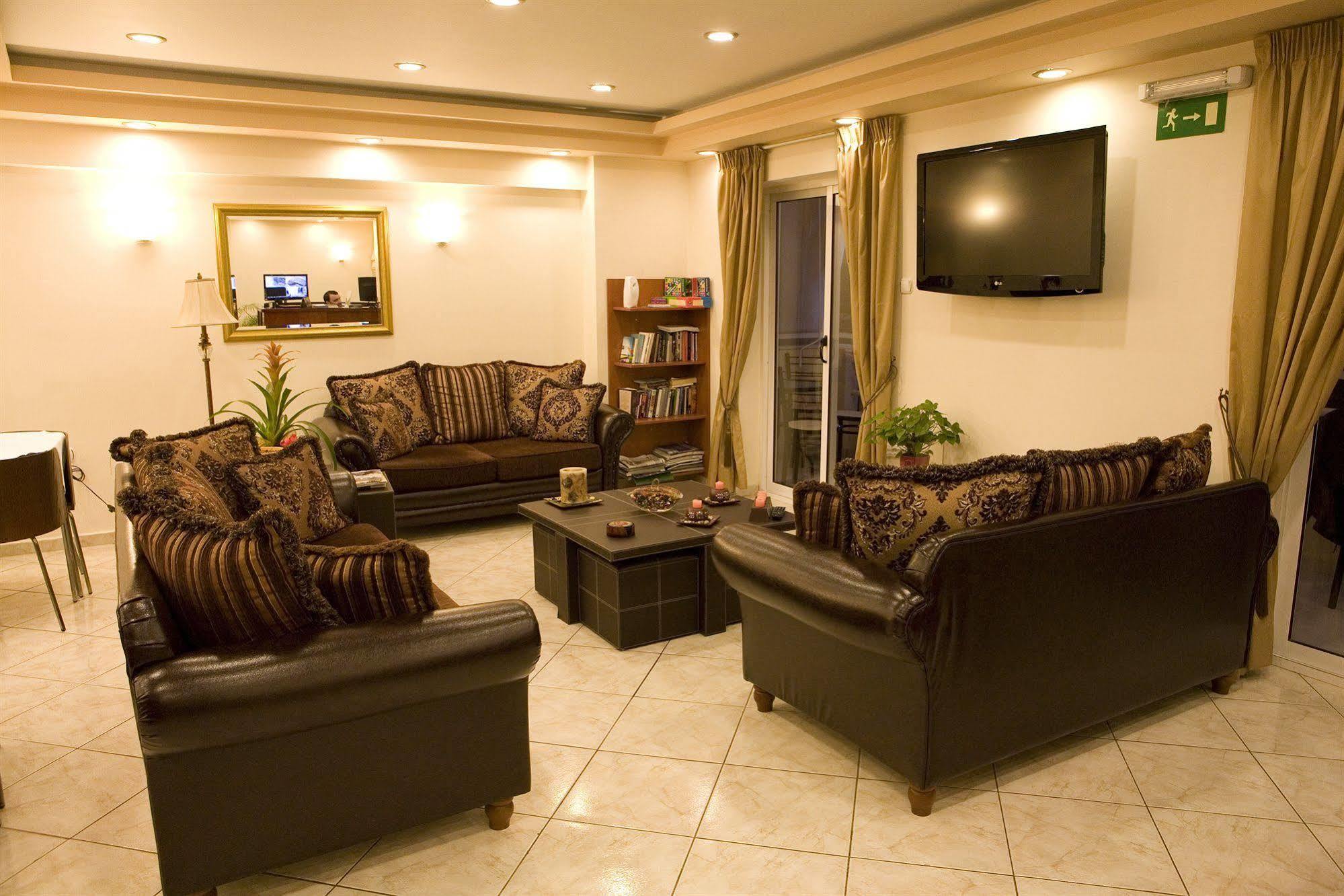 Archontiki Hotell 3*